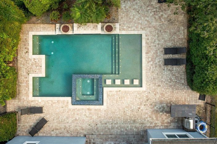 Image No.23-4 Bed Property for sale