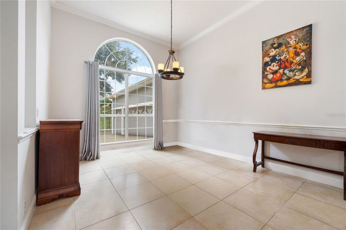 Image No.4-4 Bed Property for sale