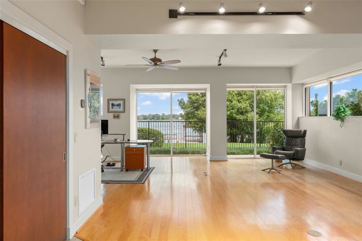 Image No.21-5 Bed Property for sale