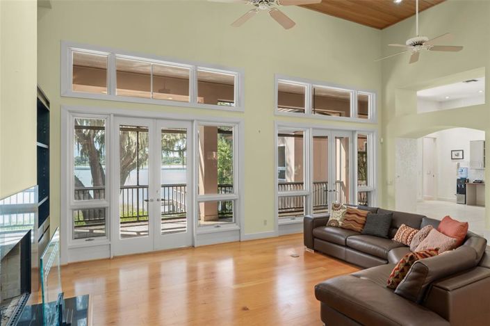 Image No.7-5 Bed Property for sale