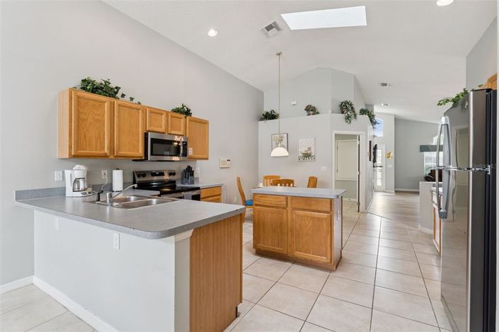 Image No.13-4 Bed Property for sale