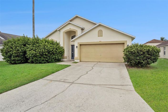 Image No.2-4 Bed Property for sale