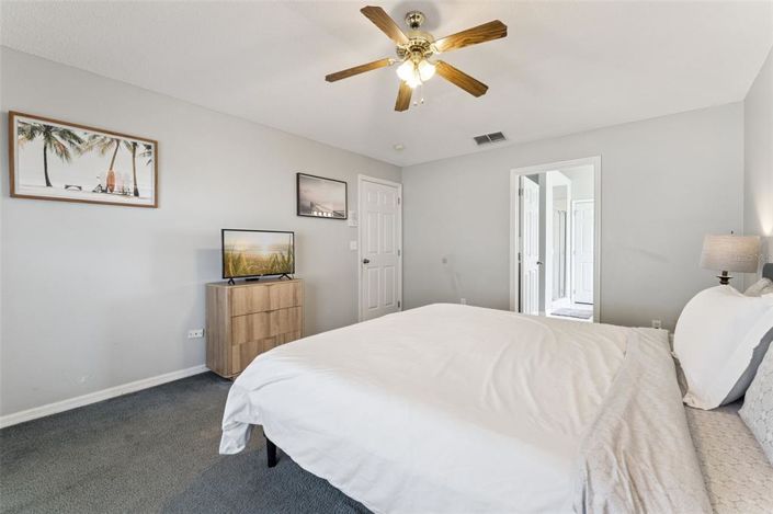 Image No.22-4 Bed Property for sale