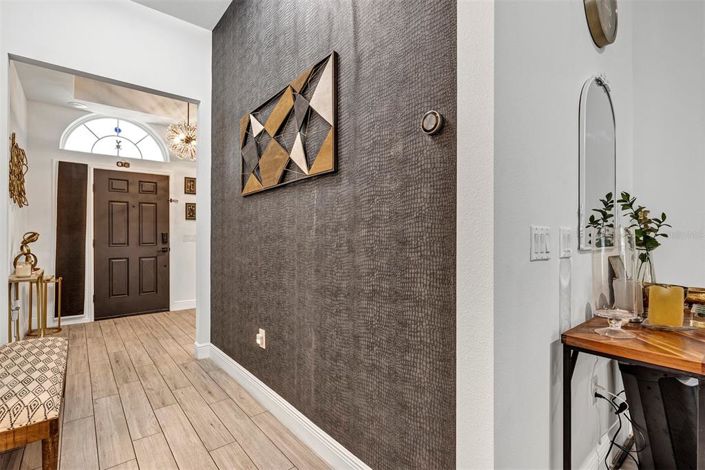 Image No.12-4 Bed Property for sale