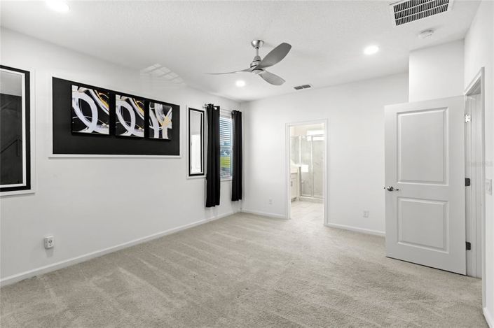 Image No.25-4 Bed Property for sale