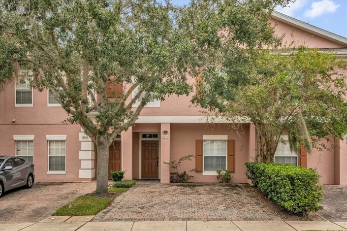 Image No.1-4 Bed Townhouse for sale