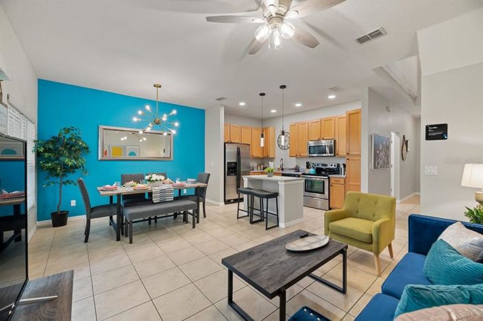 Image No.10-4 Bed Townhouse for sale