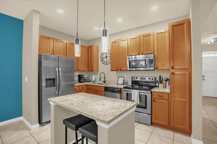 Image No.15-4 Bed Townhouse for sale