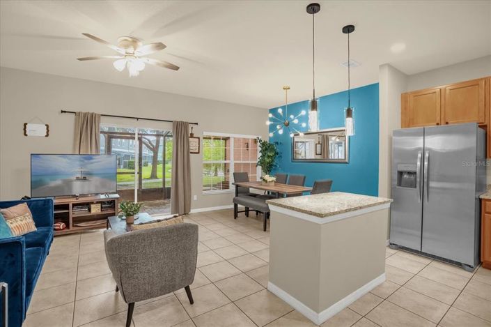 Image No.19-4 Bed Townhouse for sale