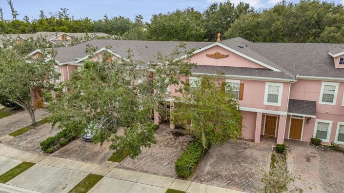 Image No.4-4 Bed Townhouse for sale