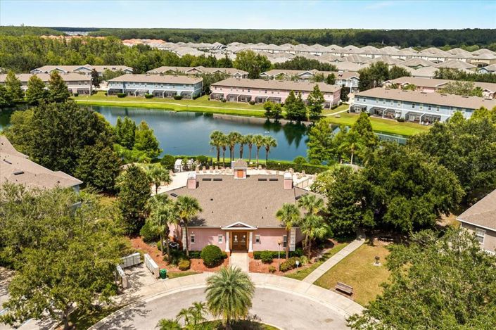 Image No.55-4 Bed Townhouse for sale