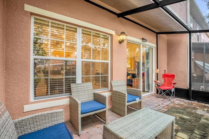 Image No.67-4 Bed Townhouse for sale