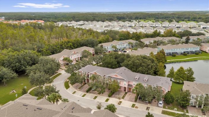 Image No.80-4 Bed Townhouse for sale