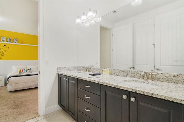 Image No.16-Propriété de 8 chambres à vendre à Kissimmee