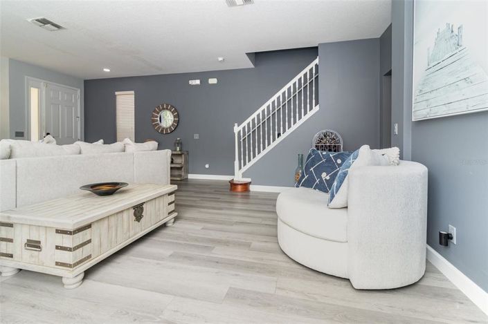 Image No.7-6 Bed Property for sale