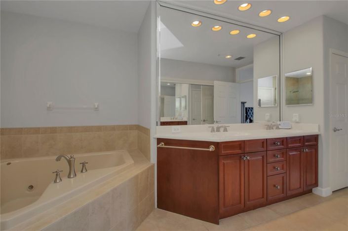 Image No.20-Propriété de 2 chambres à vendre à Orlando