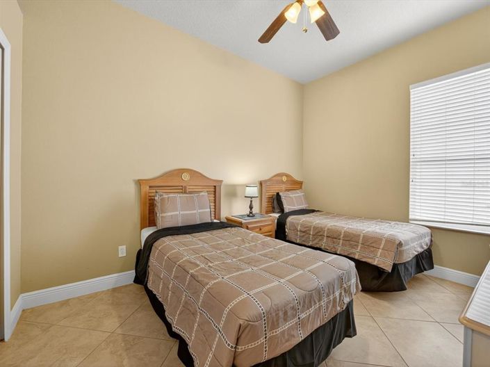 Image No.26-4 Bed Property for sale