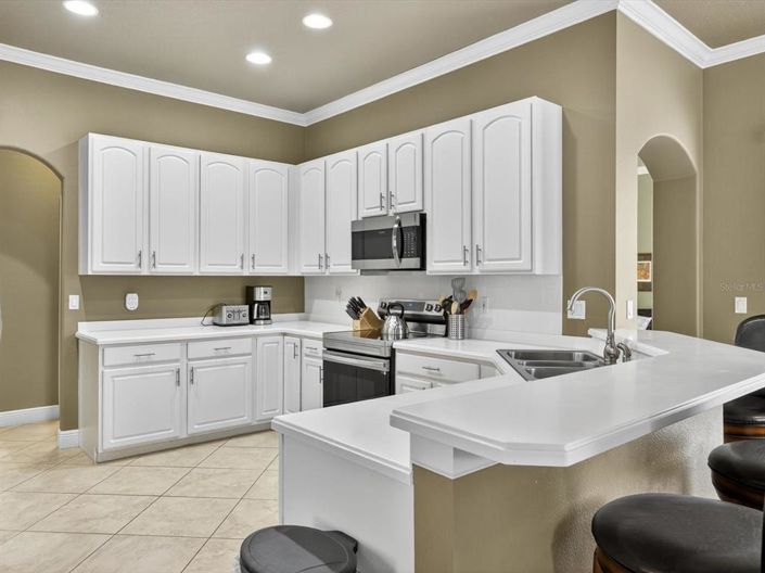 Image No.8-4 Bed Property for sale