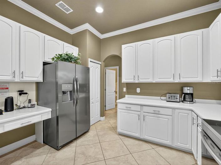 Image No.9-4 Bed Property for sale