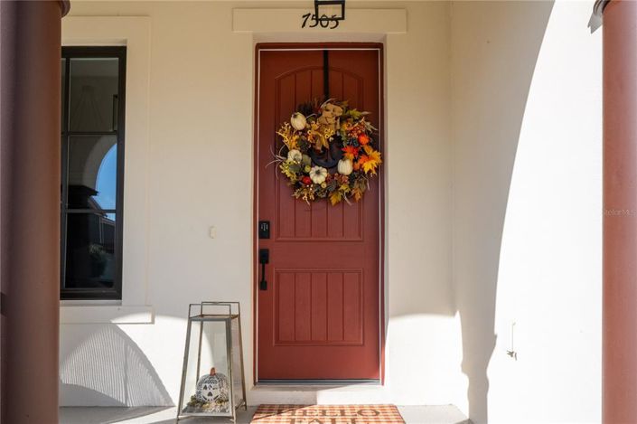 Image No.17-5 Bed Property for sale