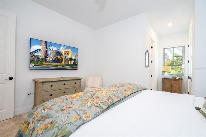 Image No.69-5 Bed Property for sale