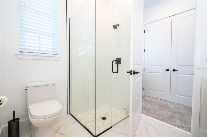 Image No.72-5 Bed Property for sale