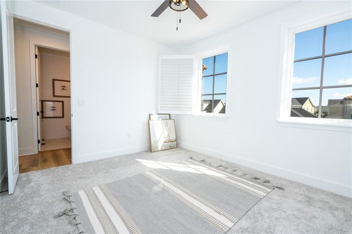 Image No.77-5 Bed Property for sale