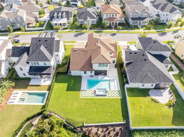 Image No.89-5 Bed Property for sale