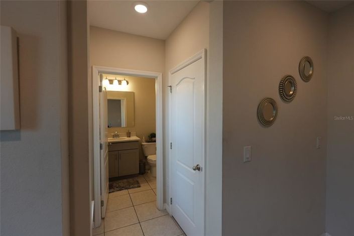 Image No.18-3 Bed Townhouse for sale