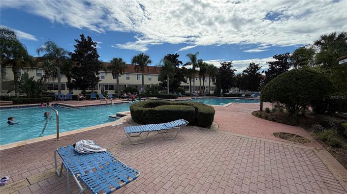 Image No.62-3 Bed Townhouse for sale