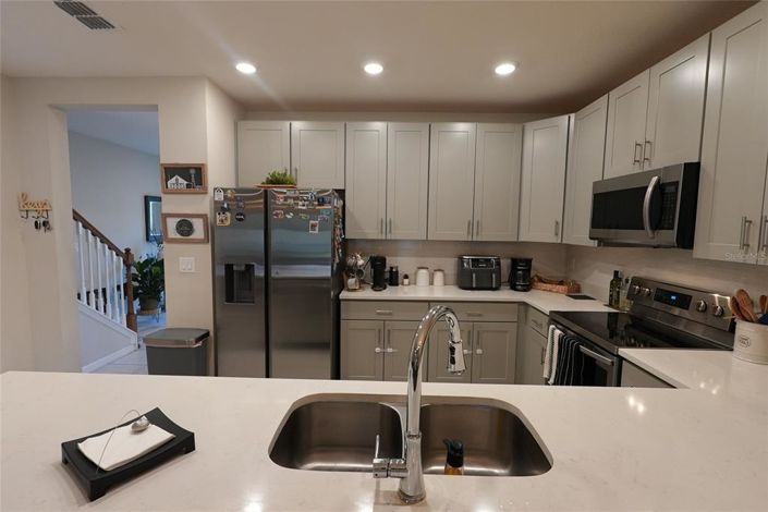 Image No.8-3 Bed Townhouse for sale