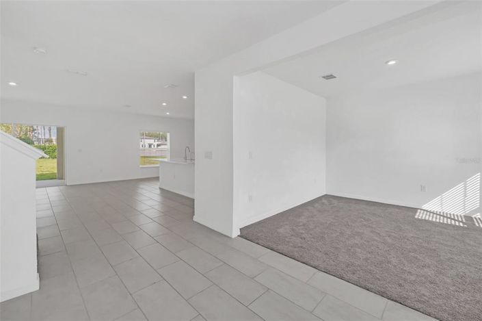 Image No.22-5 Bed Property for sale