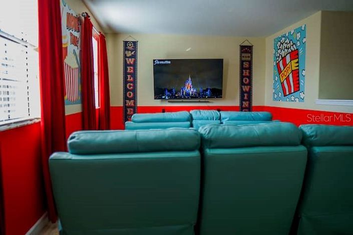 Image No.32-5 Bed Property for sale