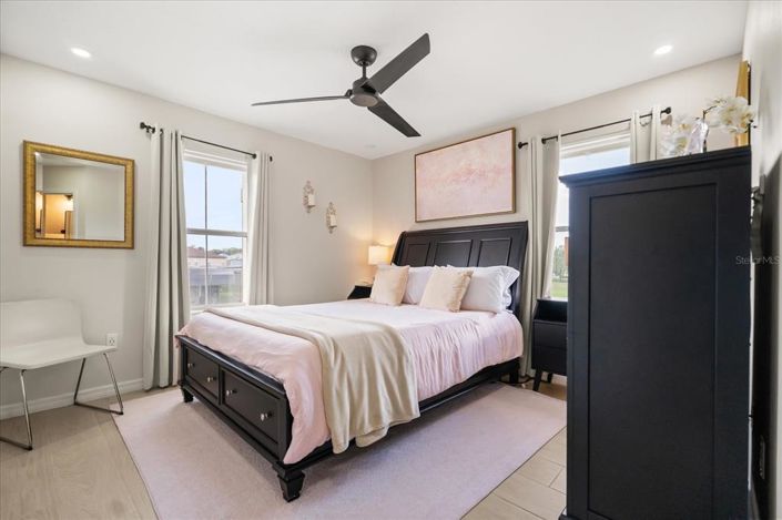 Image No.14-5 Bed Property for sale