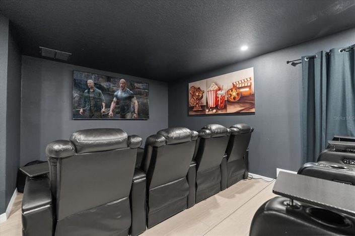 Image No.23-5 Bed Property for sale