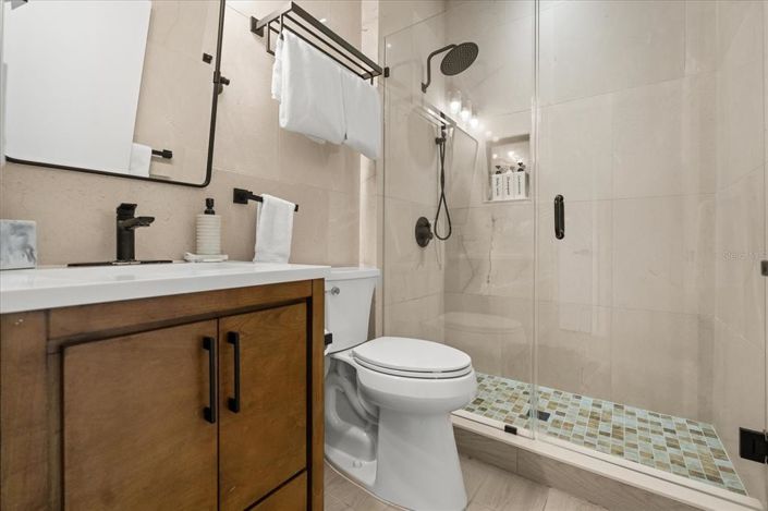 Image No.31-5 Bed Property for sale