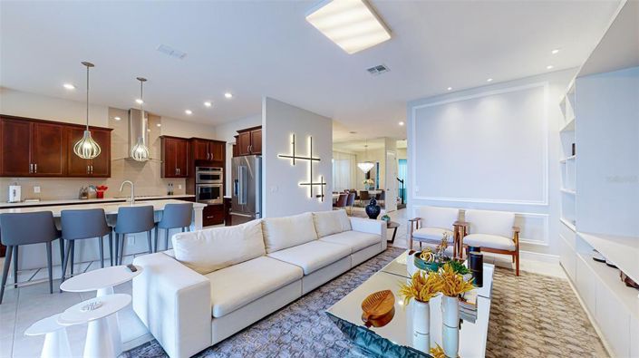 Image No.13-5 Bed Property for sale