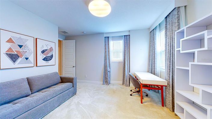 Image No.43-5 Bed Property for sale