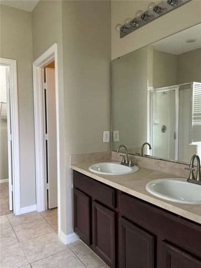 Image No.27-4 Bed Property for sale