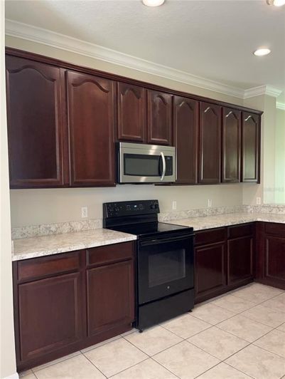 Image No.9-4 Bed Property for sale