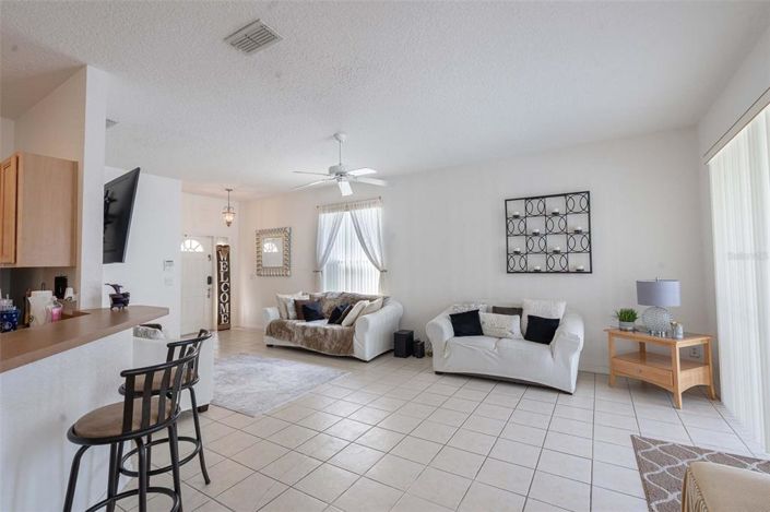 Image No.19-4 Bed Property for sale