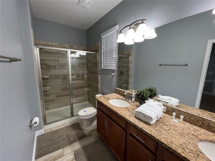 Image No.19-5 Bed Property for sale