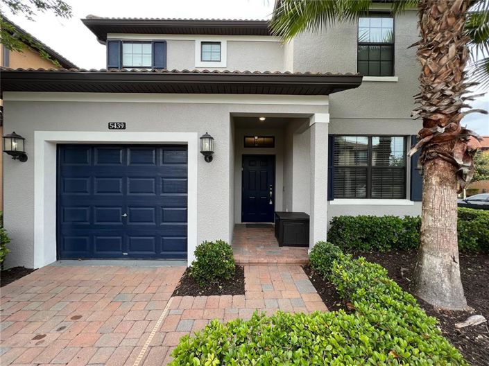 Image No.3-5 Bed Property for sale