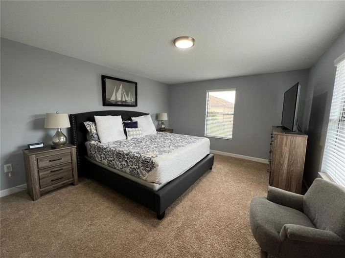 Image No.30-5 Bed Property for sale