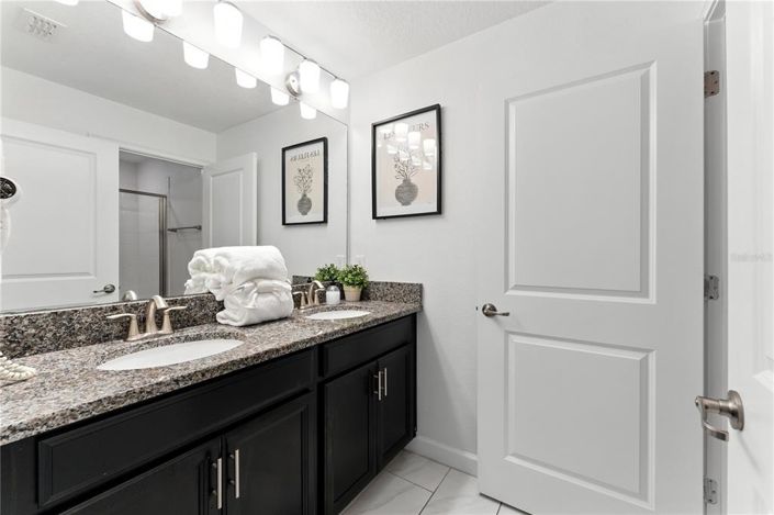 Image No.41-4 Bed Townhouse for sale