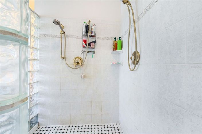 Image No.21-Propriété de 4 chambres à vendre à Haines City