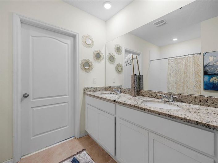 Image No.20-Propriété de 5 chambres à vendre à Davenport