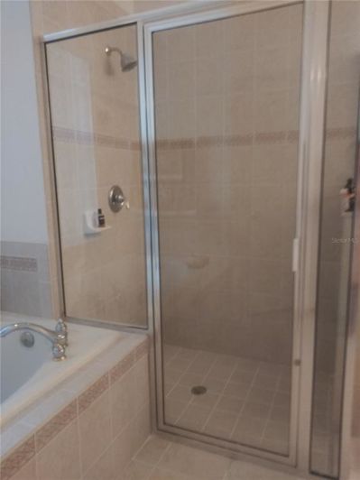 Image No.30-4 Bed Property for sale