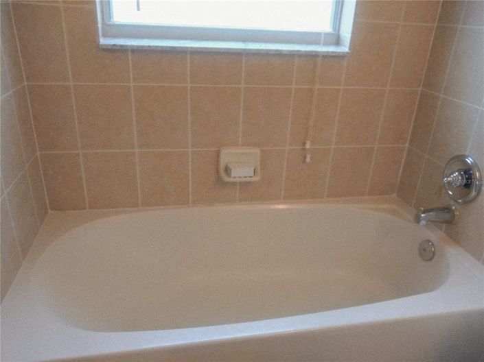 Image No.52-4 Bed Property for sale