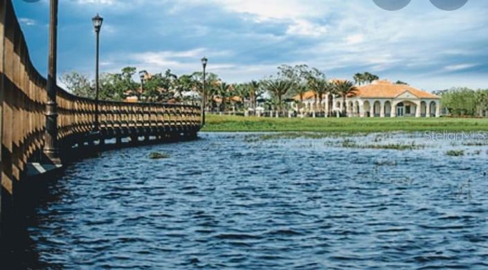 Image No.77-4 Bed Property for sale